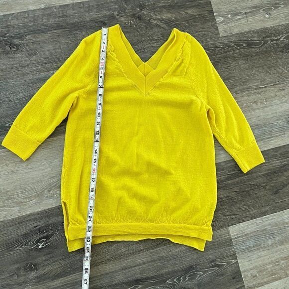 Anthropologie Moth Yellow Merino Wool V neck Sweater Size Small - Picture 7 of 11